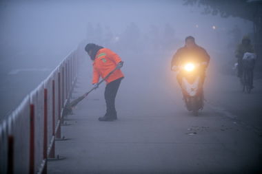 大雾影响交通安全吗